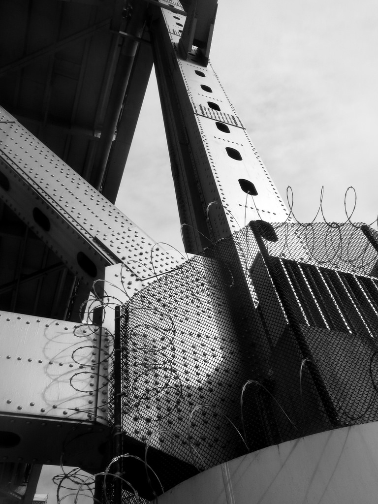 Abstract bridge and building photo by Sherrie Thai of Shaireproductions
