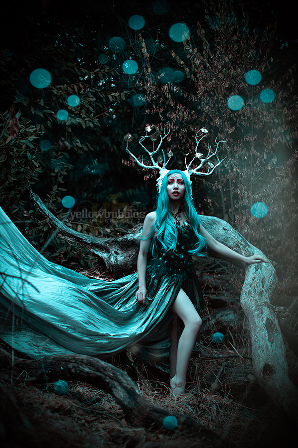 Gothic Fantasy and Chinese Asian Empress Photoshoot with Yellow Bubbles