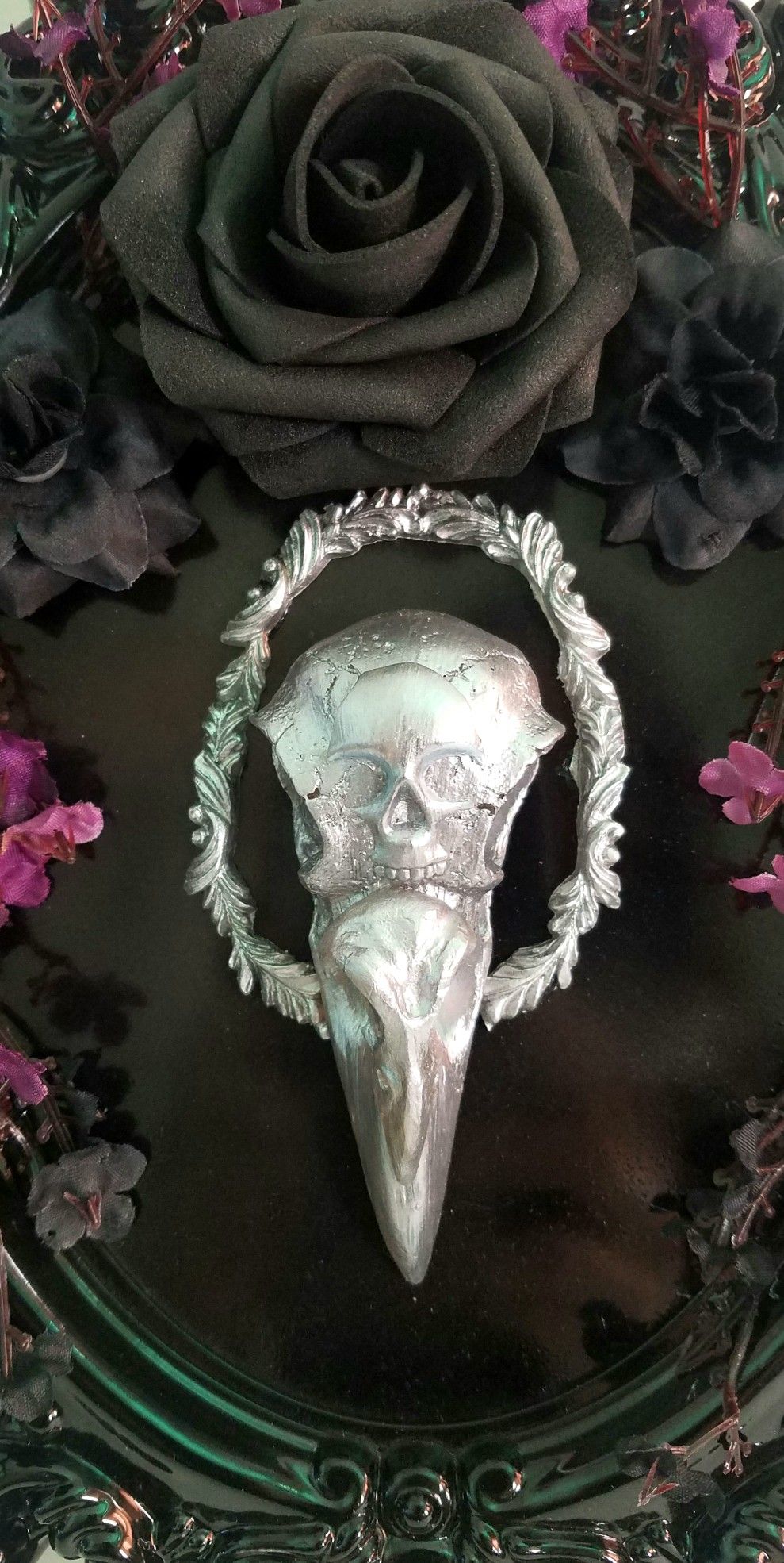 victorian raven skull decor 2, art by Sherrie Thai of Shaireproductions.com
