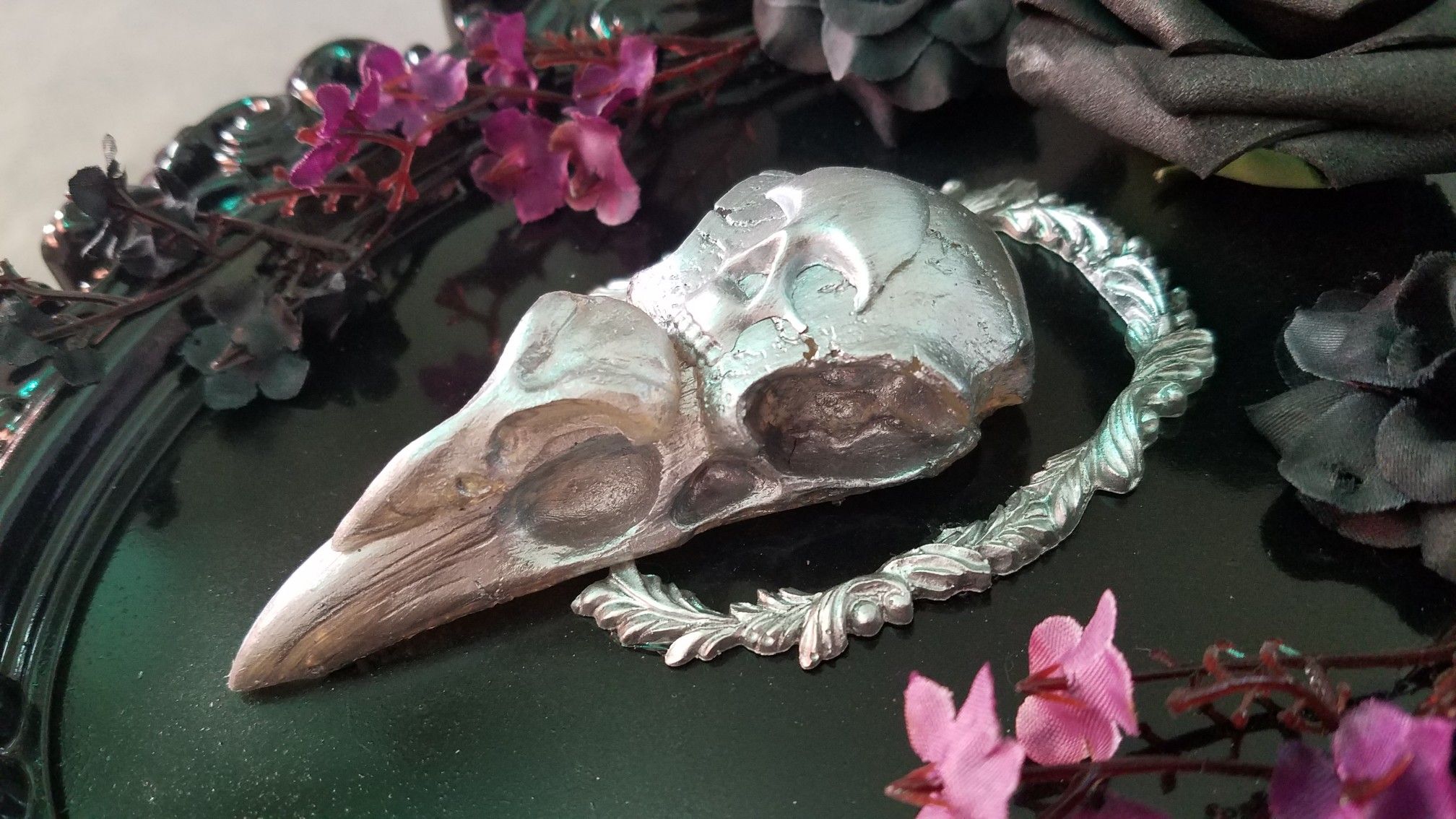 victorian raven skull decor 3, art by Sherrie Thai of Shaireproductions.com