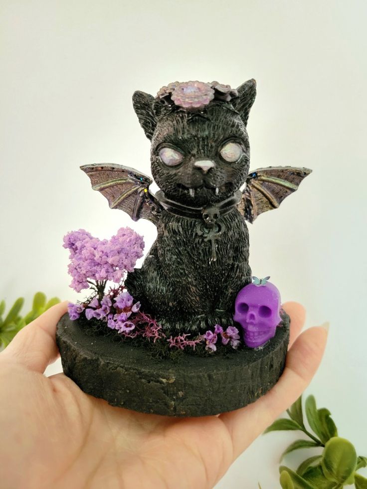 gothic devil cat, art by Sherrie Thai of Shaireproductions.com