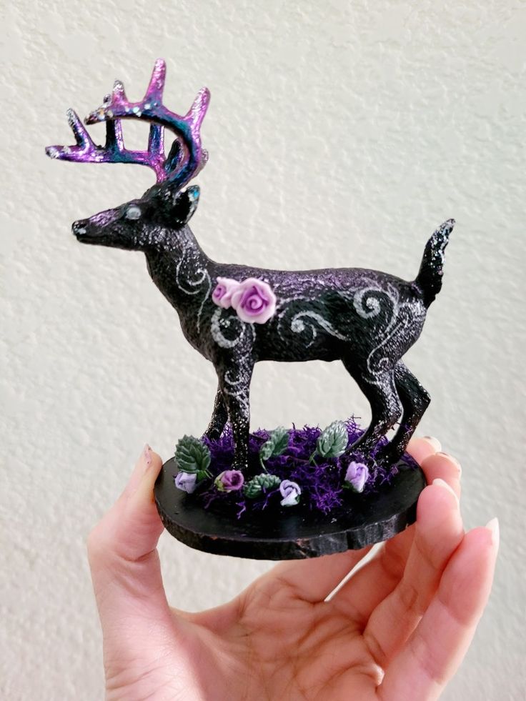 goth fantasy goth deer, art by Sherrie Thai of Shaireproductions.com